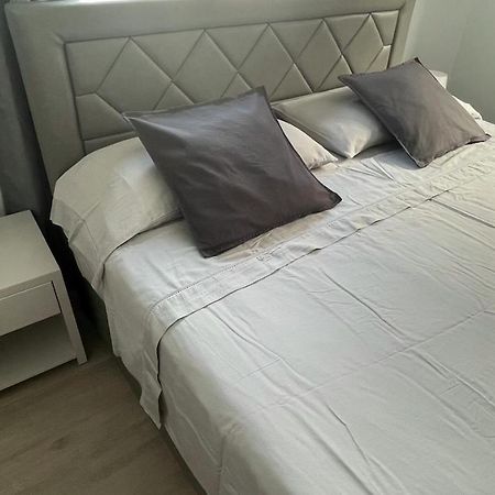 Whitehouse Boulevard, Close To Mambo Beach And City Centre Appartement Willemstad Buitenkant foto