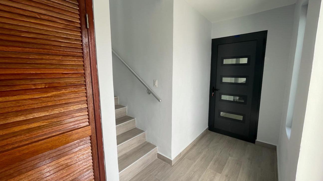 Whitehouse Boulevard, Close To Mambo Beach And City Centre Appartement Willemstad Buitenkant foto